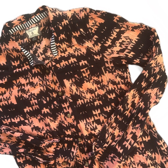 Volcom Women’s Long Sleeve Lightweight 100% Cotton Pink/Black Top - Picture 1 of 7